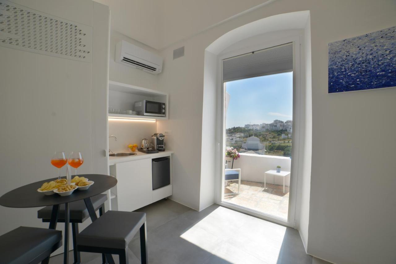 אוסטוני Sunshine Luxury Rooms מראה חיצוני תמונה