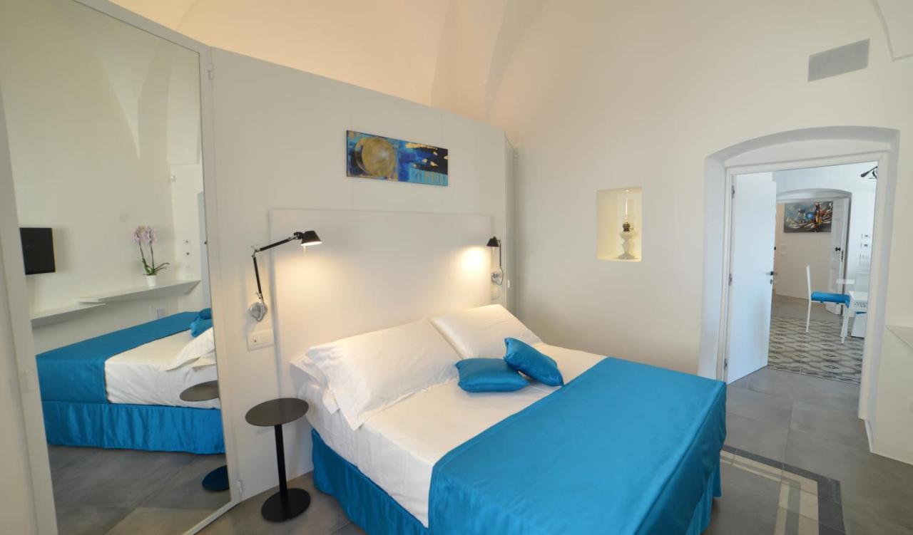 אוסטוני Sunshine Luxury Rooms מראה חיצוני תמונה